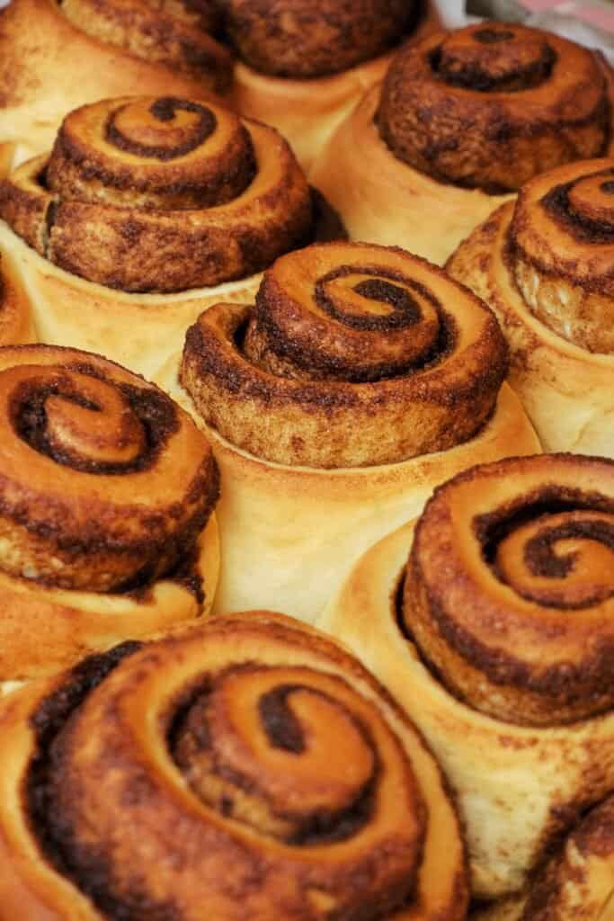 CINNAMON ROLL Dulce