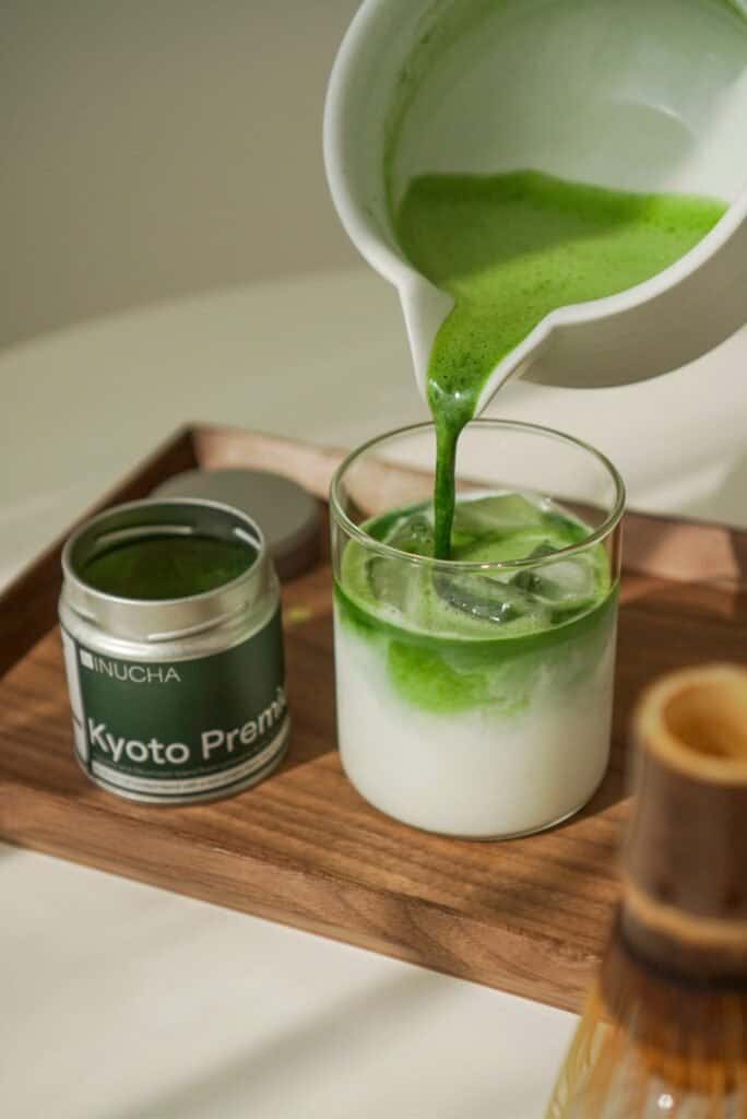 Giá thật của Uji Matcha tại Sài Gòn: Tại sao chúng tôi chọn Inucha 1 Thưởng thức các loại đồ uống latte matcha Uji Nhật Bản chính hiệu tại Dulce de Saigon.